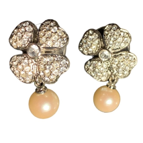Diamond Encrusted Four Leaf Clover Earrings Set in Silver w/ Pearl Drop Pierced - Picture 8 of 9